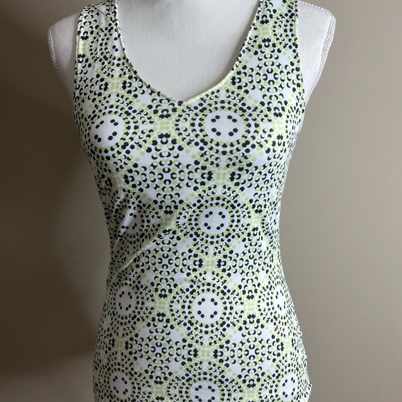 Columbia size small tank top built in shelf bra - Picture 5 of 10